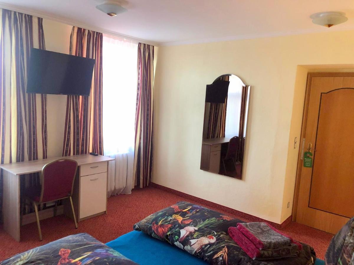 Hotel Eulenspiegel - Das Erlebnishotel In 里萨 客房 照片